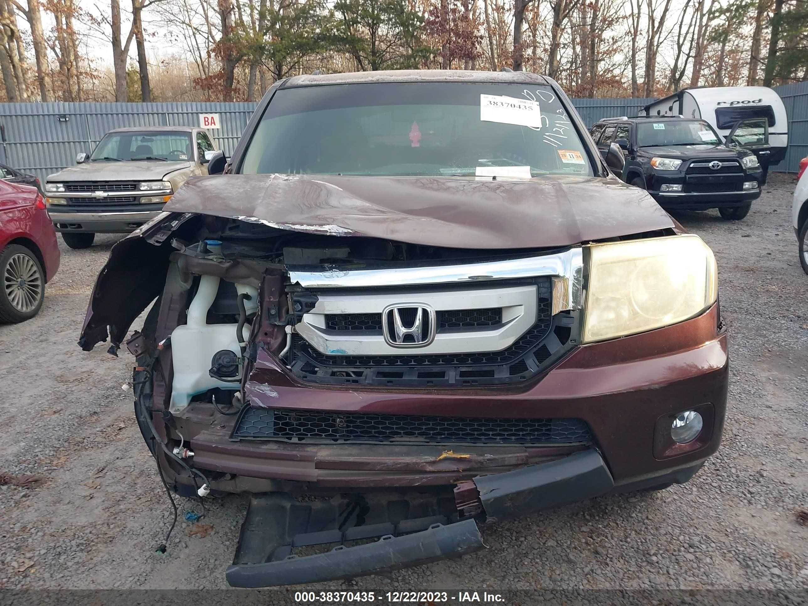 Photo 11 VIN: 5FNYF4H67AB021383 - HONDA PILOT 