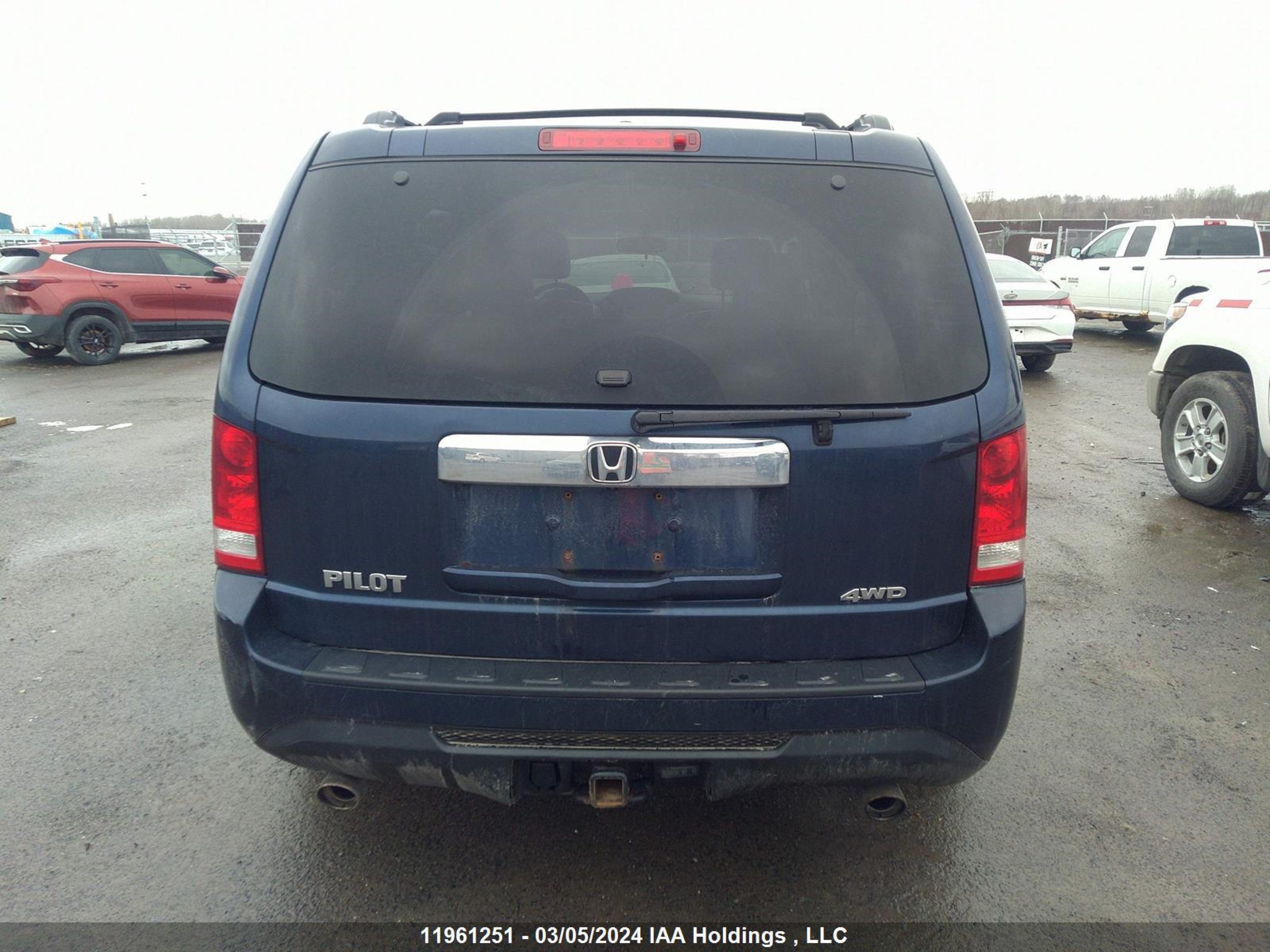 Photo 15 VIN: 5FNYF4H67FB505478 - HONDA PILOT 