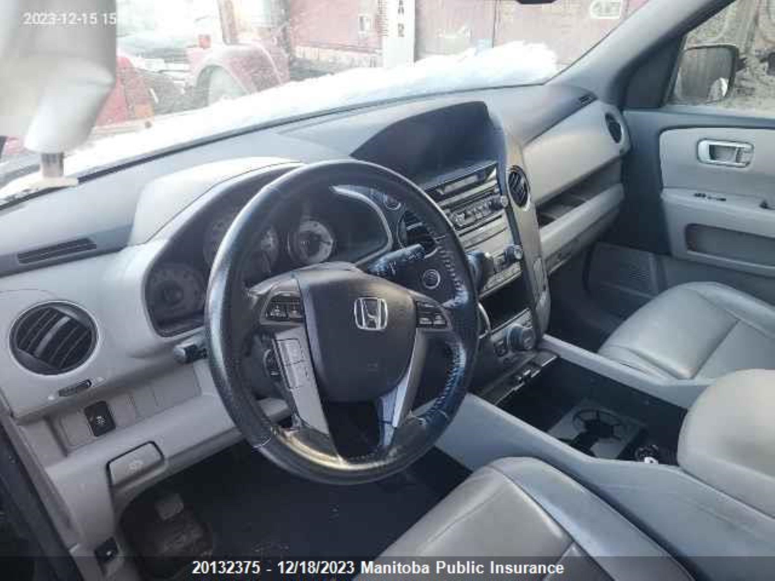 Photo 4 VIN: 5FNYF4H68DB503817 - HONDA PILOT 