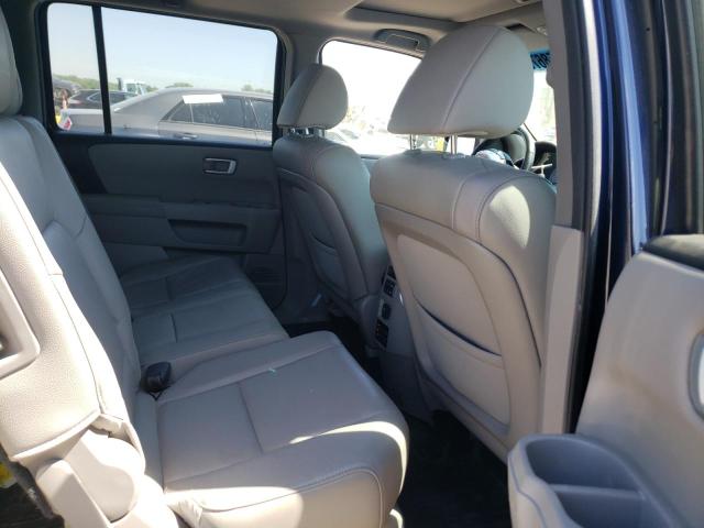 Photo 10 VIN: 5FNYF4H68FB001697 - HONDA PILOT 