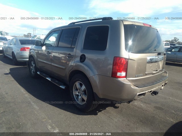 Photo 2 VIN: 5FNYF4H6XBB050393 - HONDA PILOT 