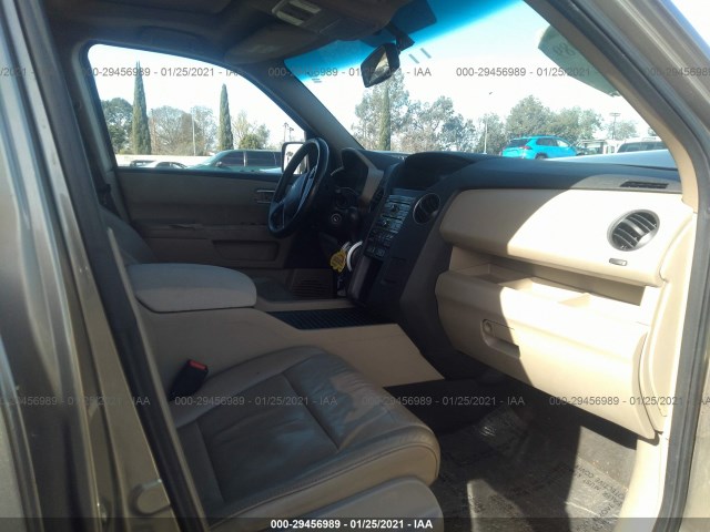 Photo 4 VIN: 5FNYF4H6XBB050393 - HONDA PILOT 