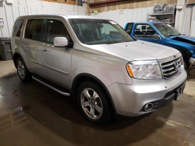 Photo 3 VIN: 5FNYF4H6XCB027732 - HONDA PILOT 