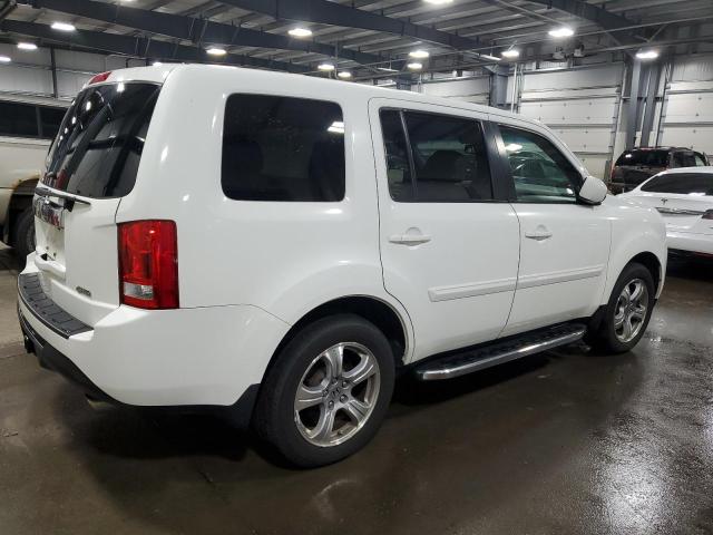 Photo 2 VIN: 5FNYF4H6XDB027361 - HONDA PILOT 