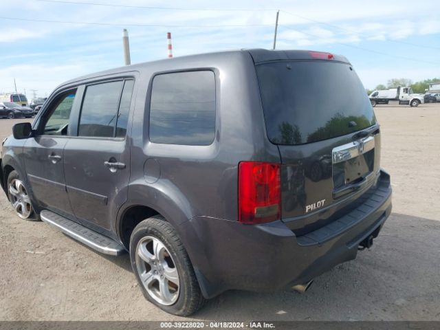 Photo 2 VIN: 5FNYF4H6XDB077886 - HONDA PILOT 