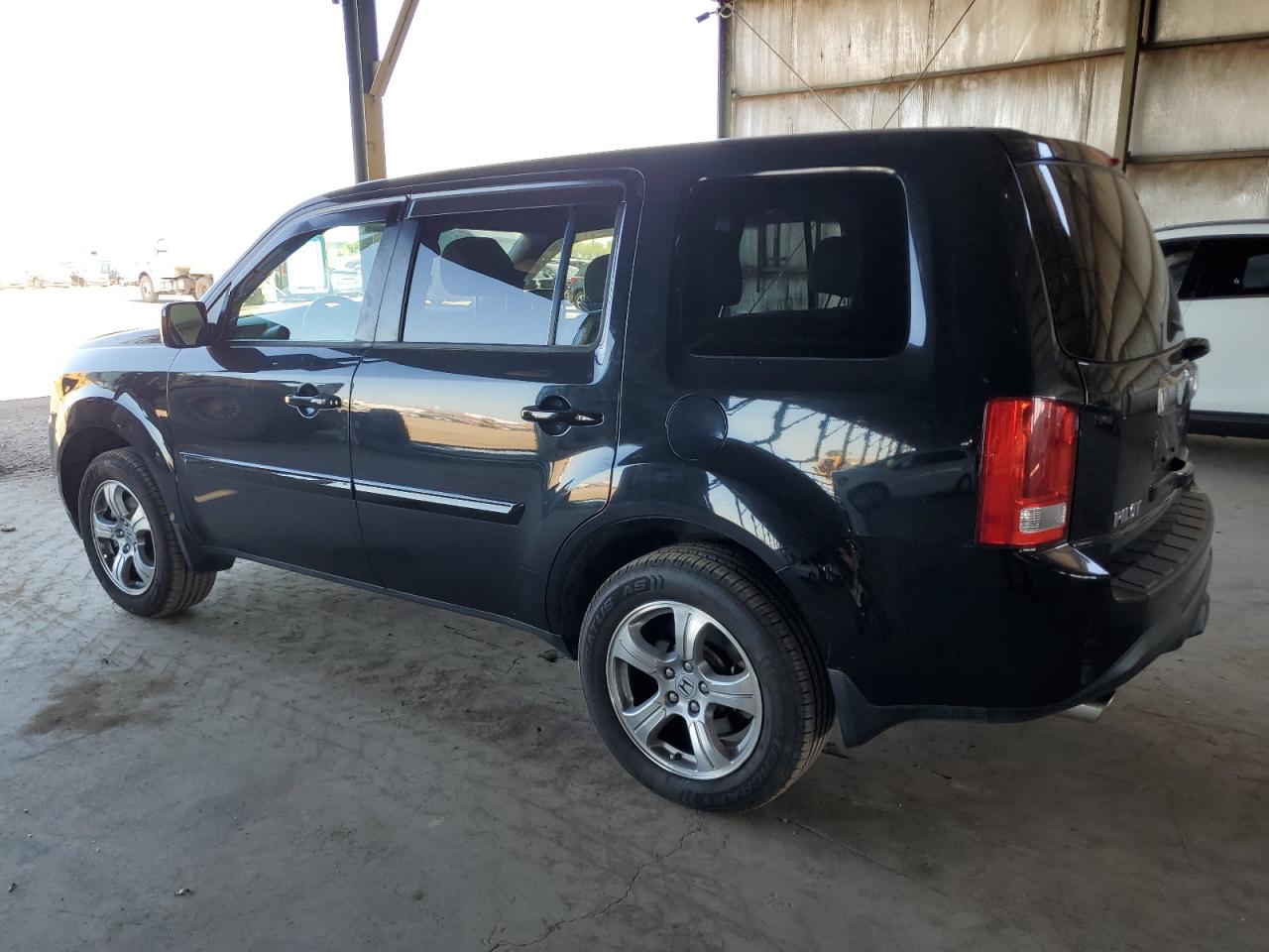 Photo 1 VIN: 5FNYF4H70DB013901 - HONDA PILOT 