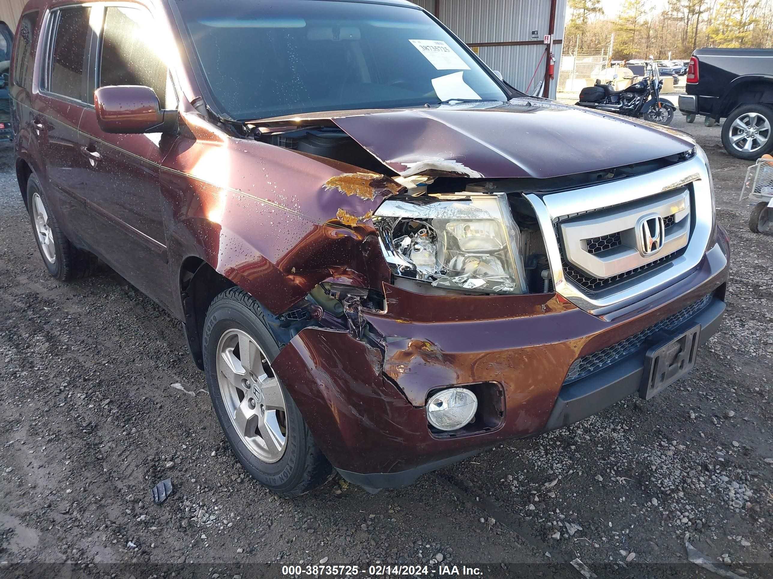 Photo 5 VIN: 5FNYF4H72BB062031 - HONDA PILOT 