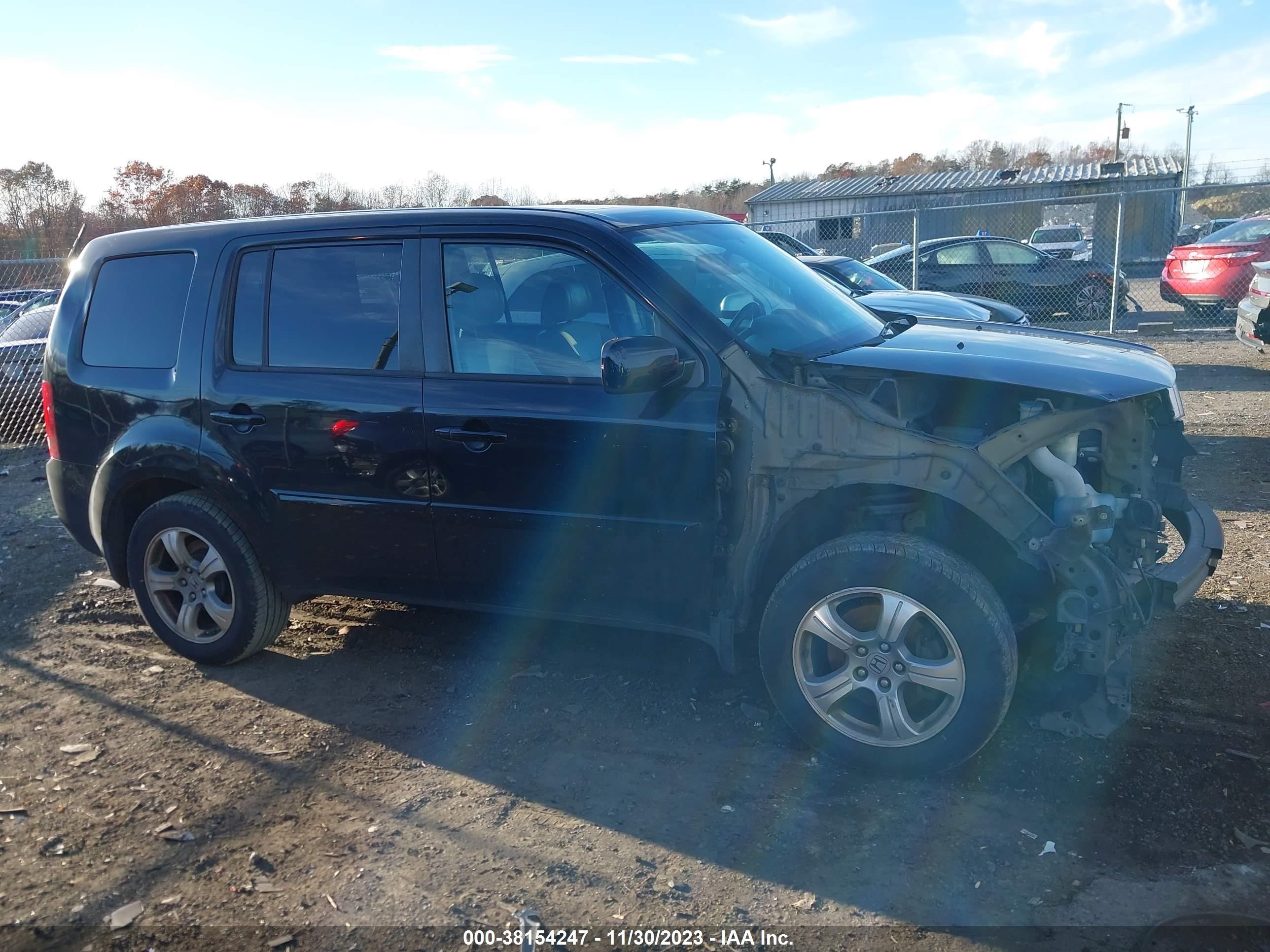 Photo 13 VIN: 5FNYF4H72DB061464 - HONDA PILOT 