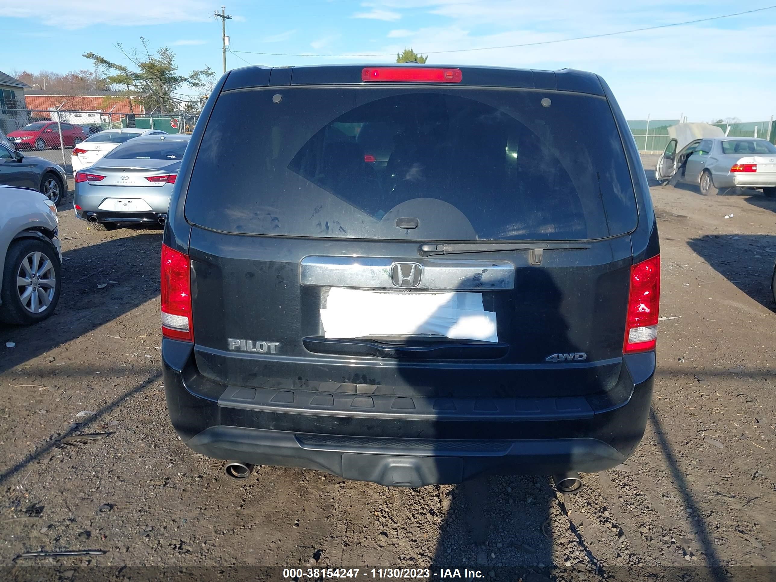 Photo 16 VIN: 5FNYF4H72DB061464 - HONDA PILOT 