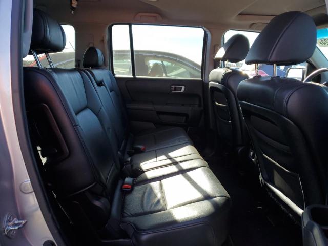 Photo 10 VIN: 5FNYF4H75BB031209 - HONDA PILOT EXLN 