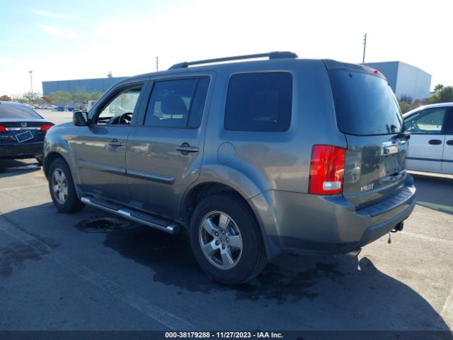 Photo 2 VIN: 5FNYF4H77BB051106 - HONDA PILOT 