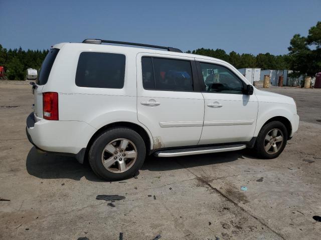 Photo 2 VIN: 5FNYF4H77BB069766 - HONDA PILOT EXLN 