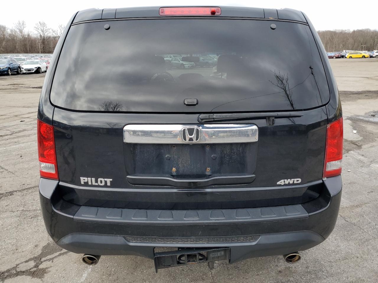 Photo 5 VIN: 5FNYF4H77FB021903 - HONDA PILOT 