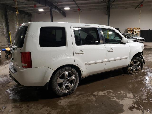 Photo 2 VIN: 5FNYF4H77FB061737 - HONDA PILOT 