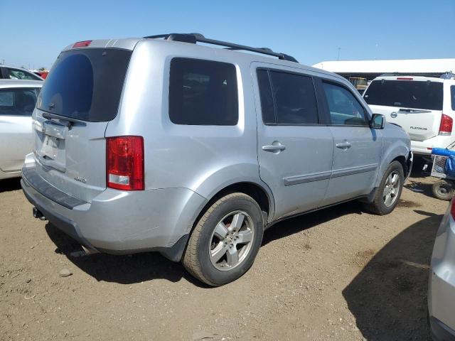 Photo 2 VIN: 5FNYF4H79BB096306 - HONDA PILOT EXLN 