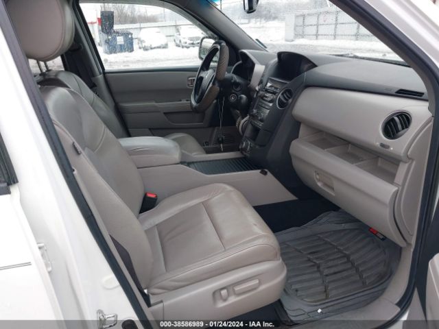 Photo 4 VIN: 5FNYF4H79CB055630 - HONDA PILOT 