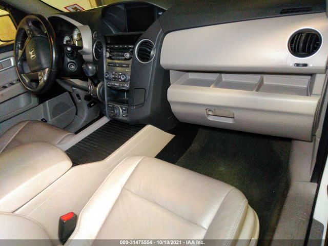 Photo 4 VIN: 5FNYF4H79FB034104 - HONDA PILOT 