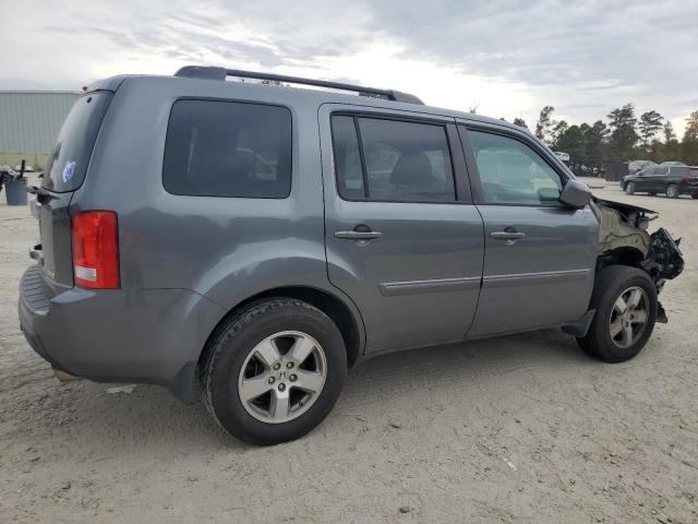 Photo 2 VIN: 5FNYF4H7XBB090689 - HONDA PILOT EXLN 