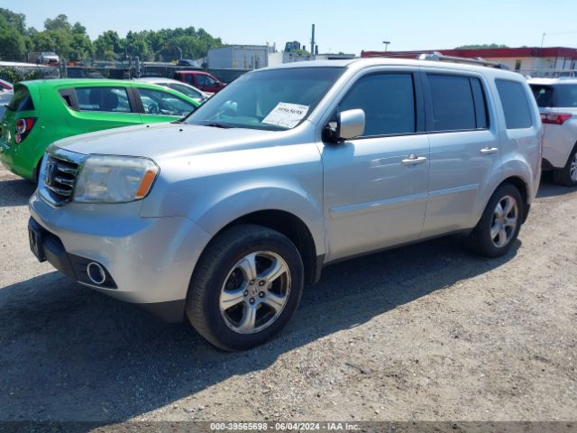 Photo 1 VIN: 5FNYF4H7XDB050096 - HONDA PILOT 