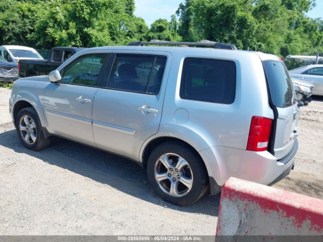 Photo 2 VIN: 5FNYF4H7XDB050096 - HONDA PILOT 