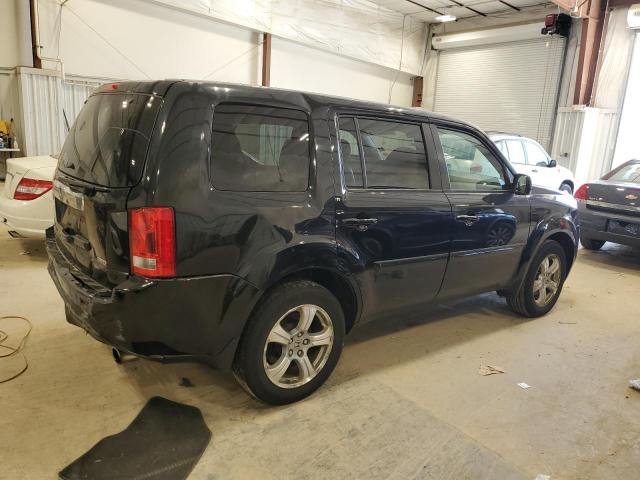 Photo 2 VIN: 5FNYF4H7XDB061017 - HONDA PILOT EXLN 