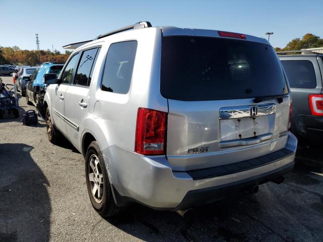 Photo 2 VIN: 5FNYF4H83AB033533 - HONDA PILOT TOUR 