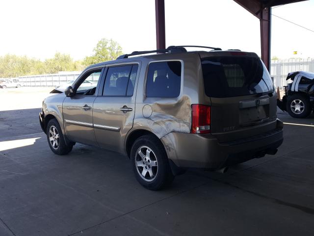 Photo 2 VIN: 5FNYF4H84AB004364 - HONDA PILOT TOUR 