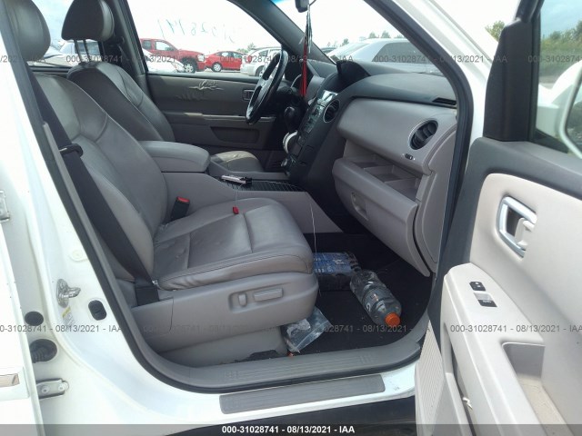 Photo 4 VIN: 5FNYF4H84AB029488 - HONDA PILOT 