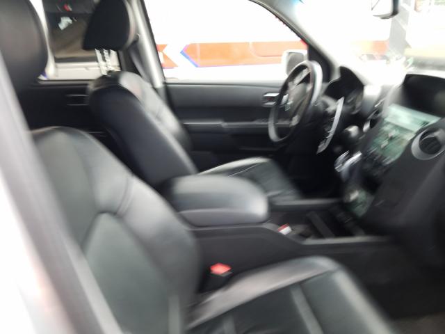 Photo 4 VIN: 5FNYF4H84AB040667 - HONDA PILOT TOUR 