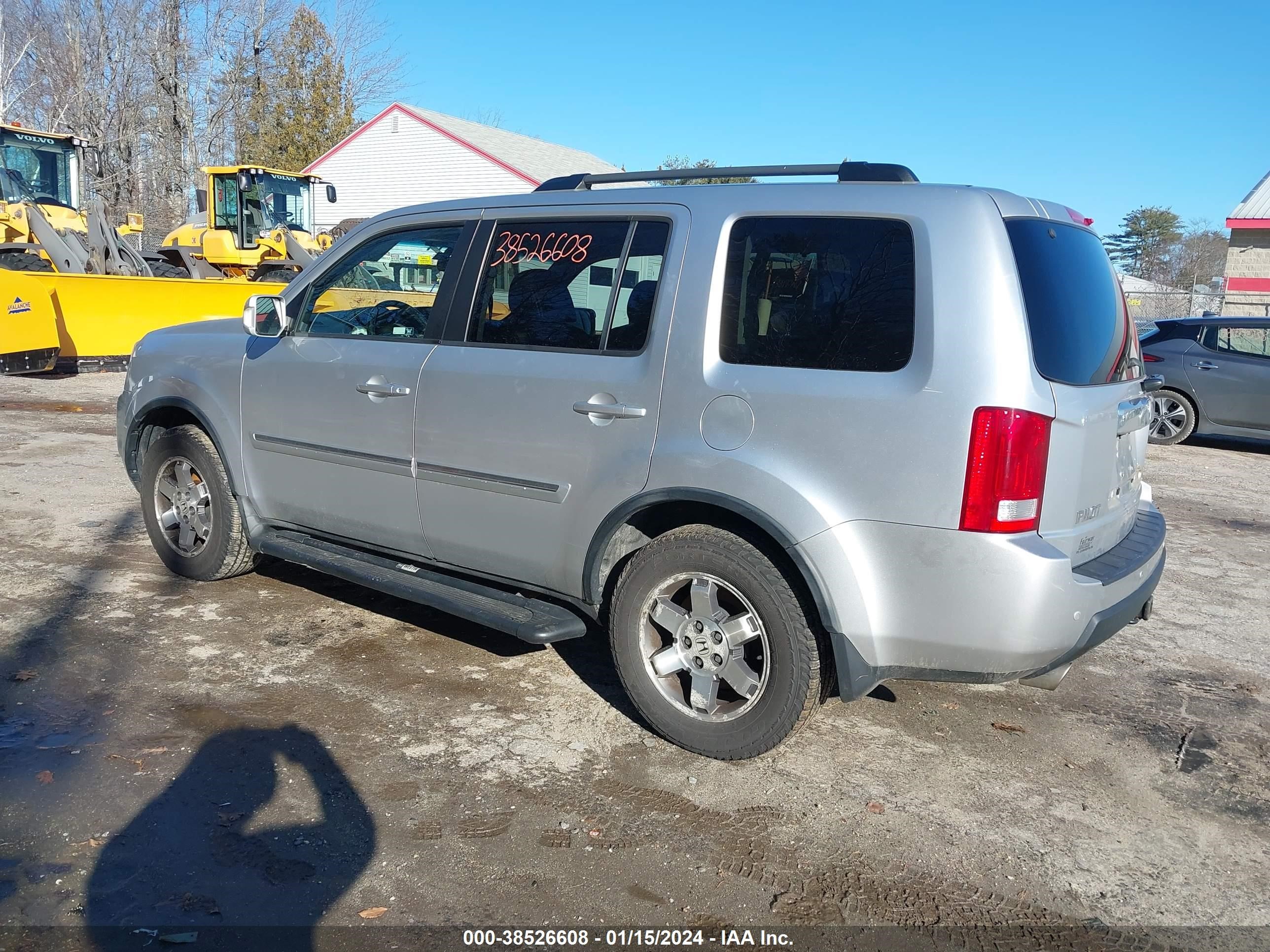 Photo 2 VIN: 5FNYF4H86AB007329 - HONDA PILOT 