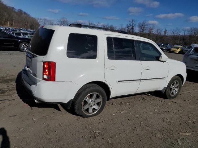 Photo 2 VIN: 5FNYF4H88AB017005 - HONDA PILOT TOUR 