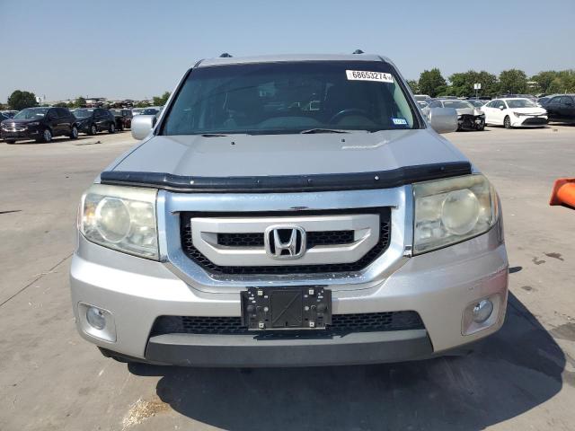 Photo 4 VIN: 5FNYF4H88AB033558 - HONDA PILOT TOUR 