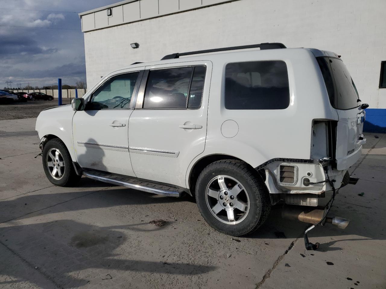 Photo 1 VIN: 5FNYF4H90AB019890 - HONDA PILOT 