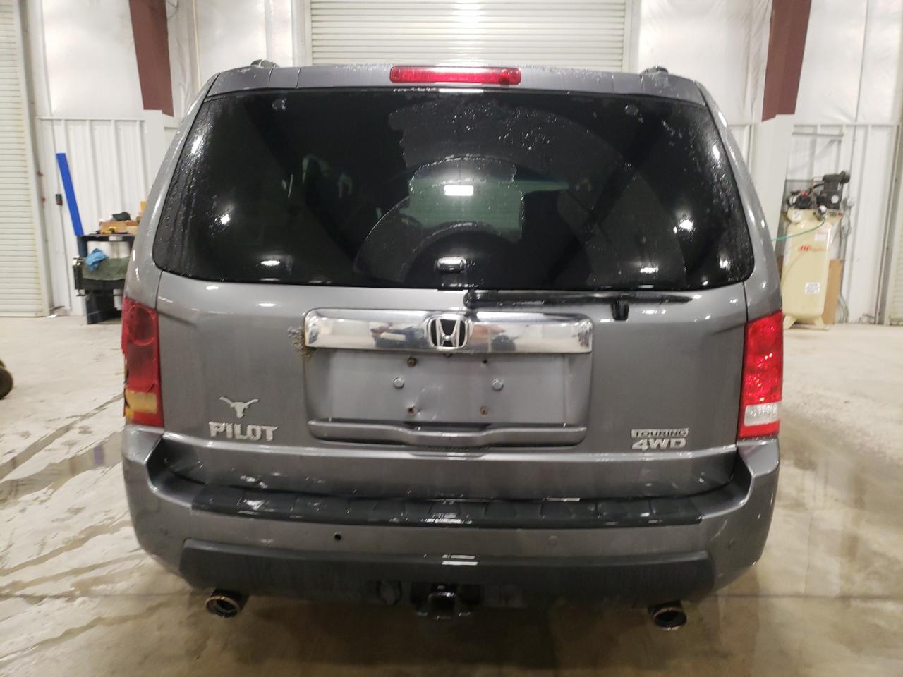 Photo 5 VIN: 5FNYF4H90BB071151 - HONDA PILOT 