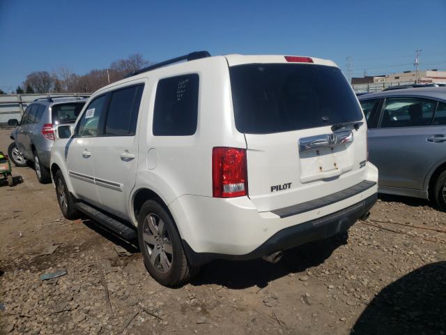 Photo 2 VIN: 5FNYF4H90CB015132 - HONDA PILOT TOUR 