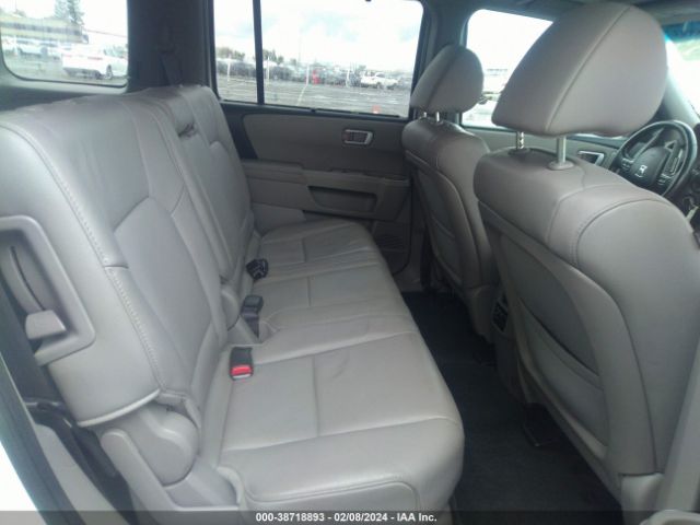 Photo 7 VIN: 5FNYF4H90FB002031 - HONDA PILOT 