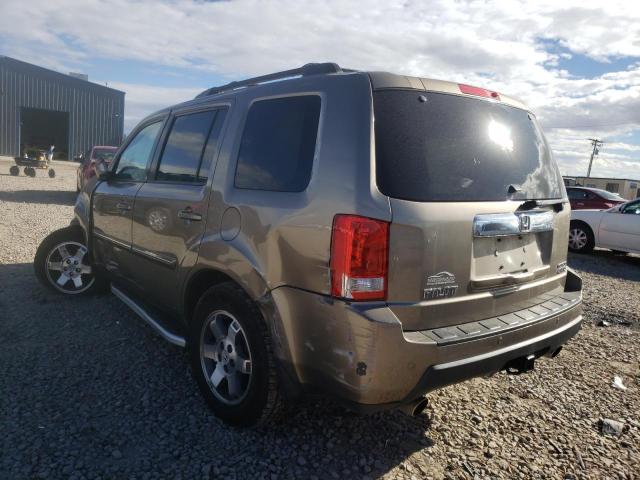 Photo 2 VIN: 5FNYF4H91AB035743 - HONDA PILOT TOUR 