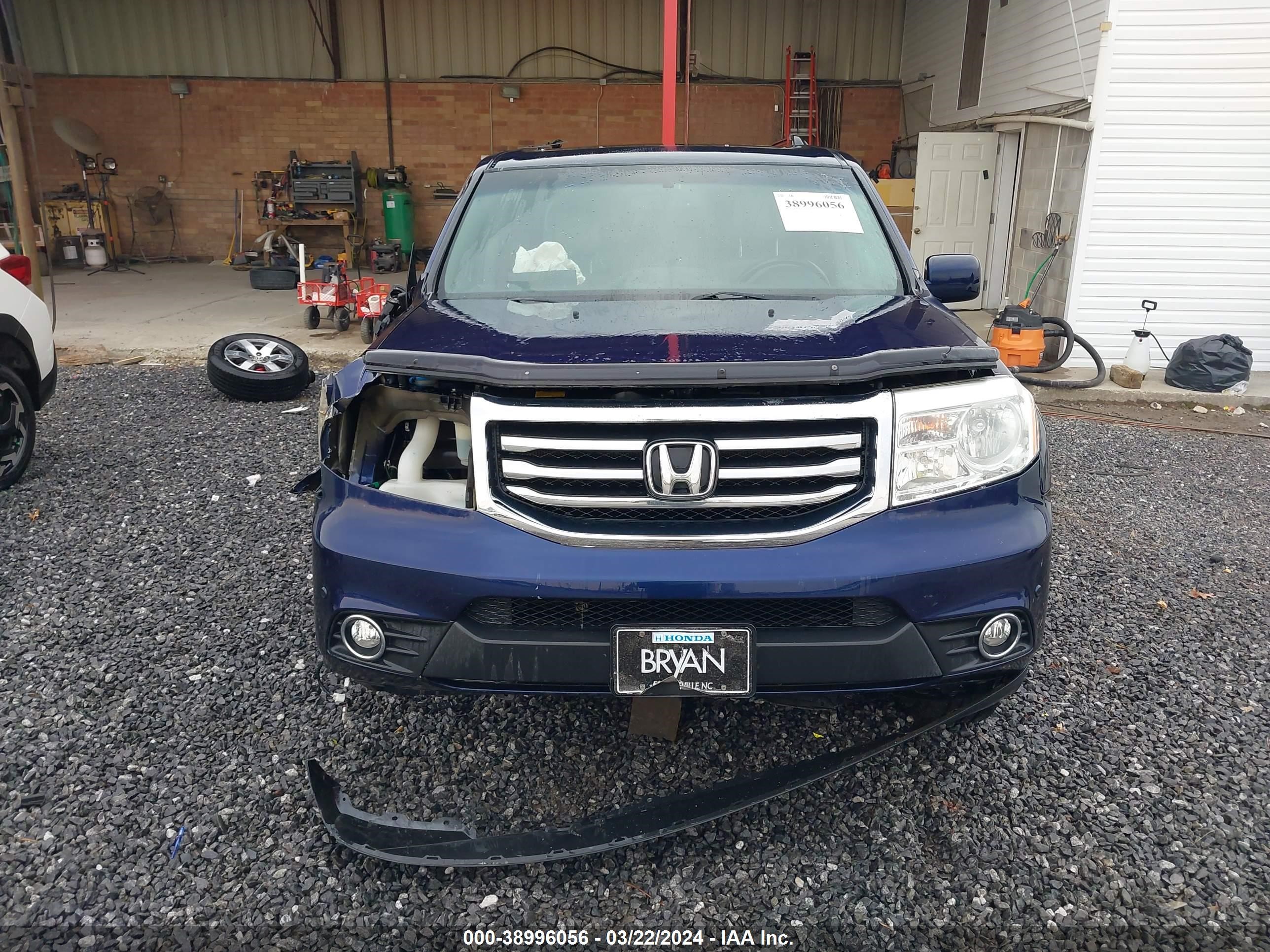 Photo 12 VIN: 5FNYF4H91DB007140 - HONDA PILOT 