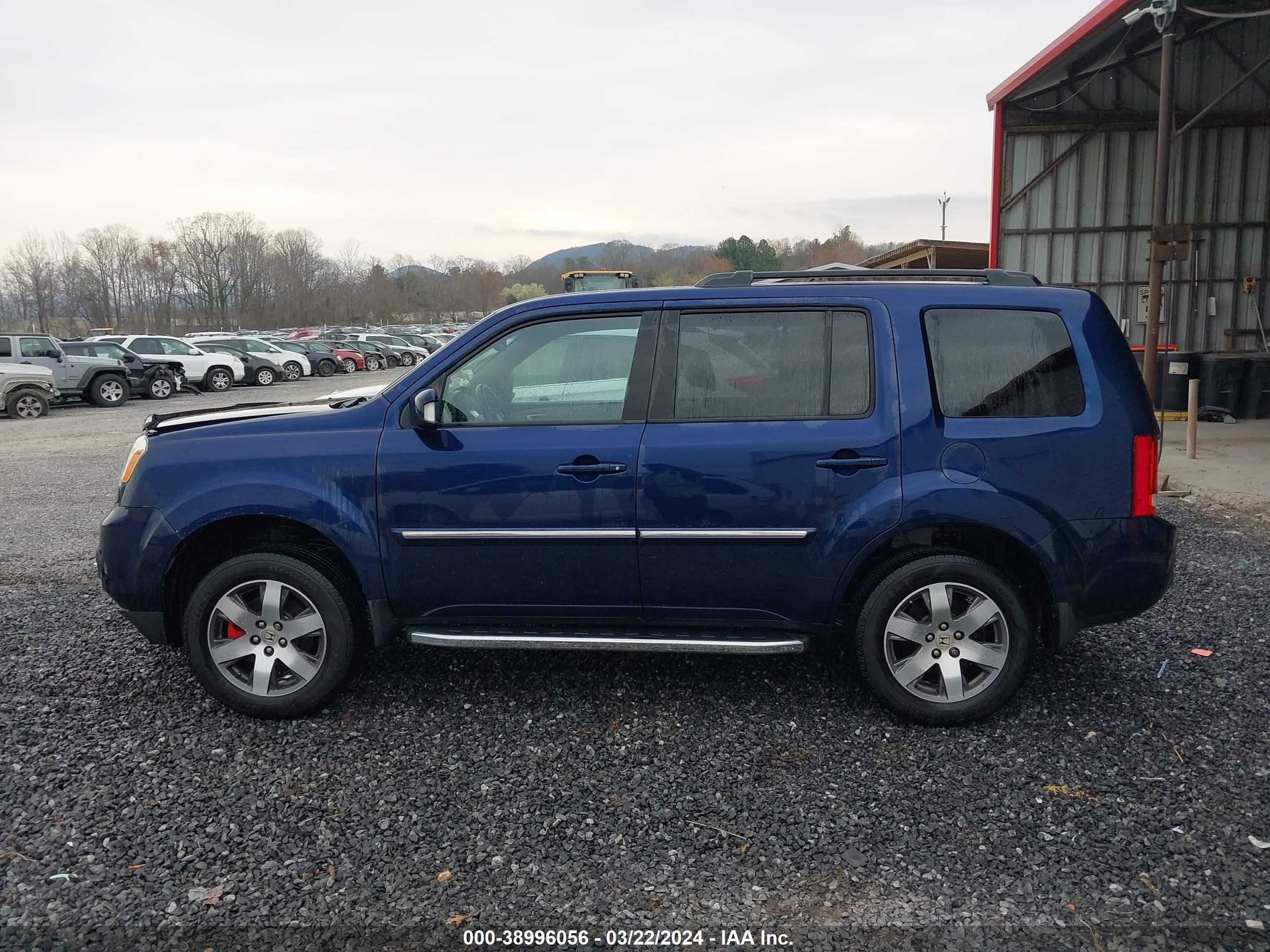 Photo 14 VIN: 5FNYF4H91DB007140 - HONDA PILOT 