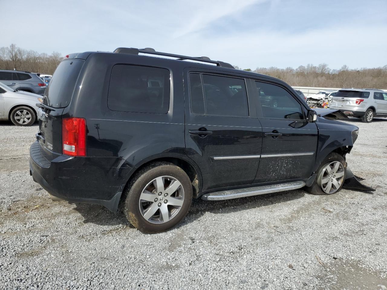 Photo 2 VIN: 5FNYF4H91DB045287 - HONDA PILOT 