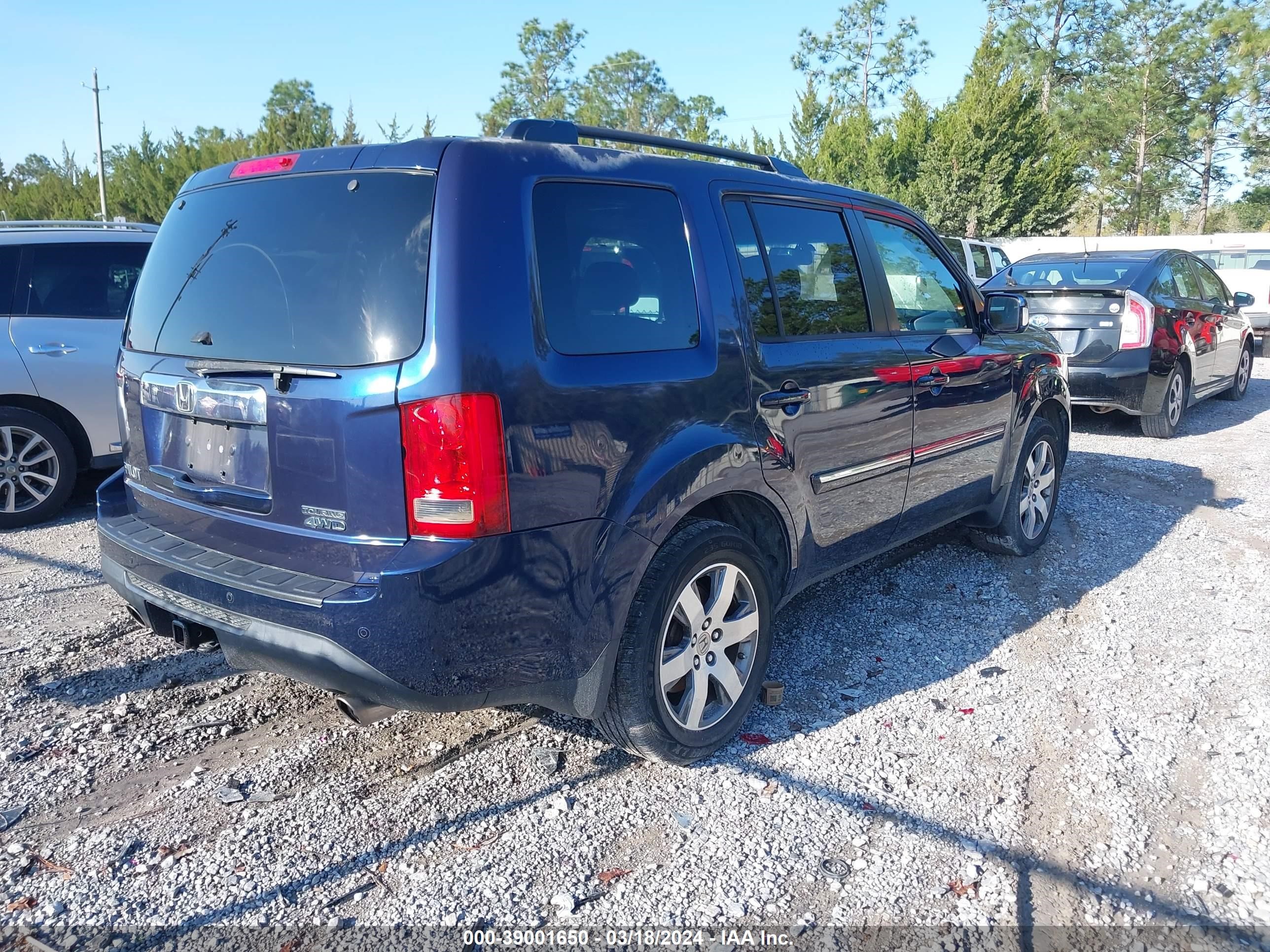 Photo 3 VIN: 5FNYF4H92EB019234 - HONDA PILOT 