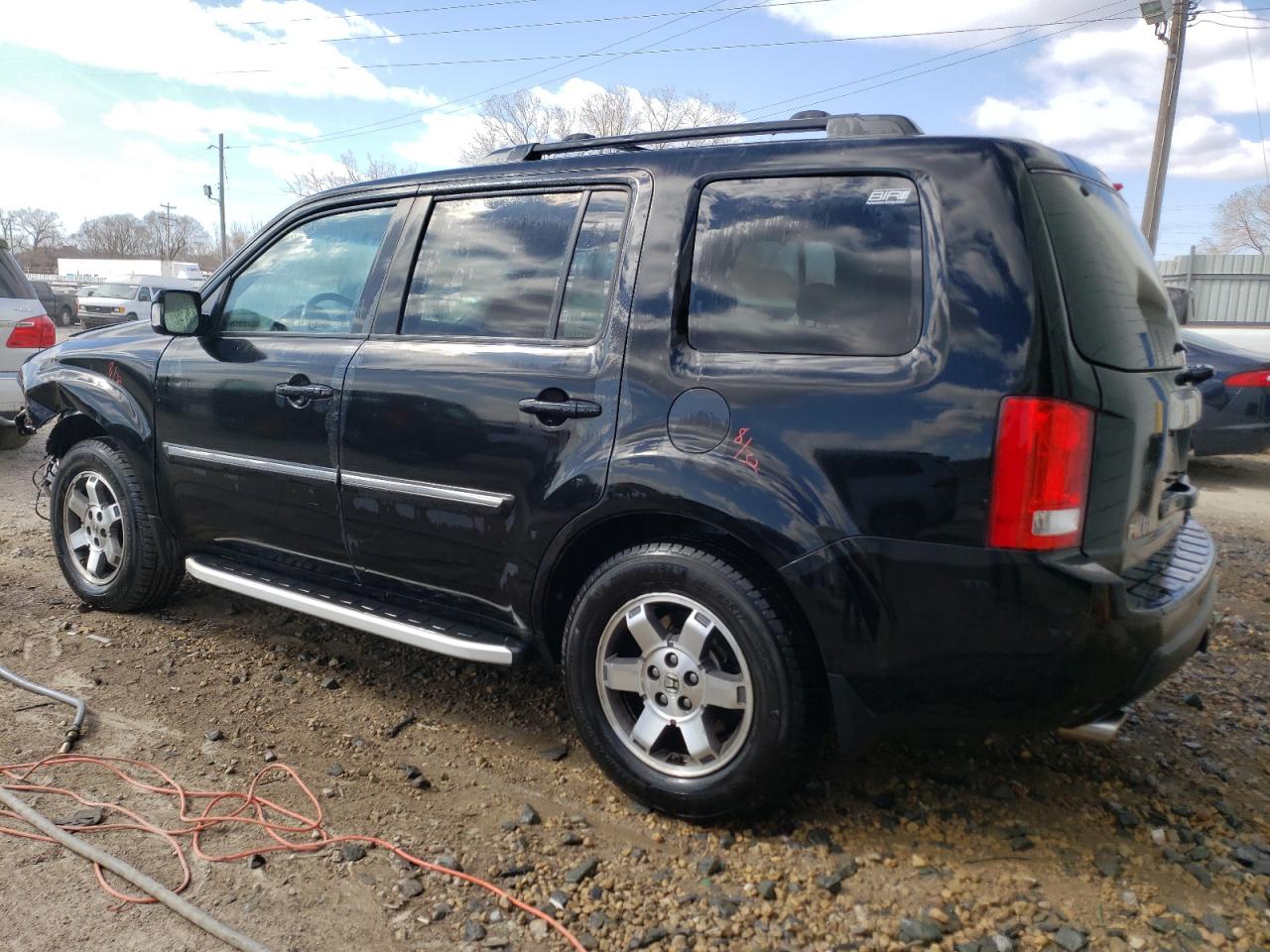 Photo 1 VIN: 5FNYF4H93BB507328 - HONDA PILOT 