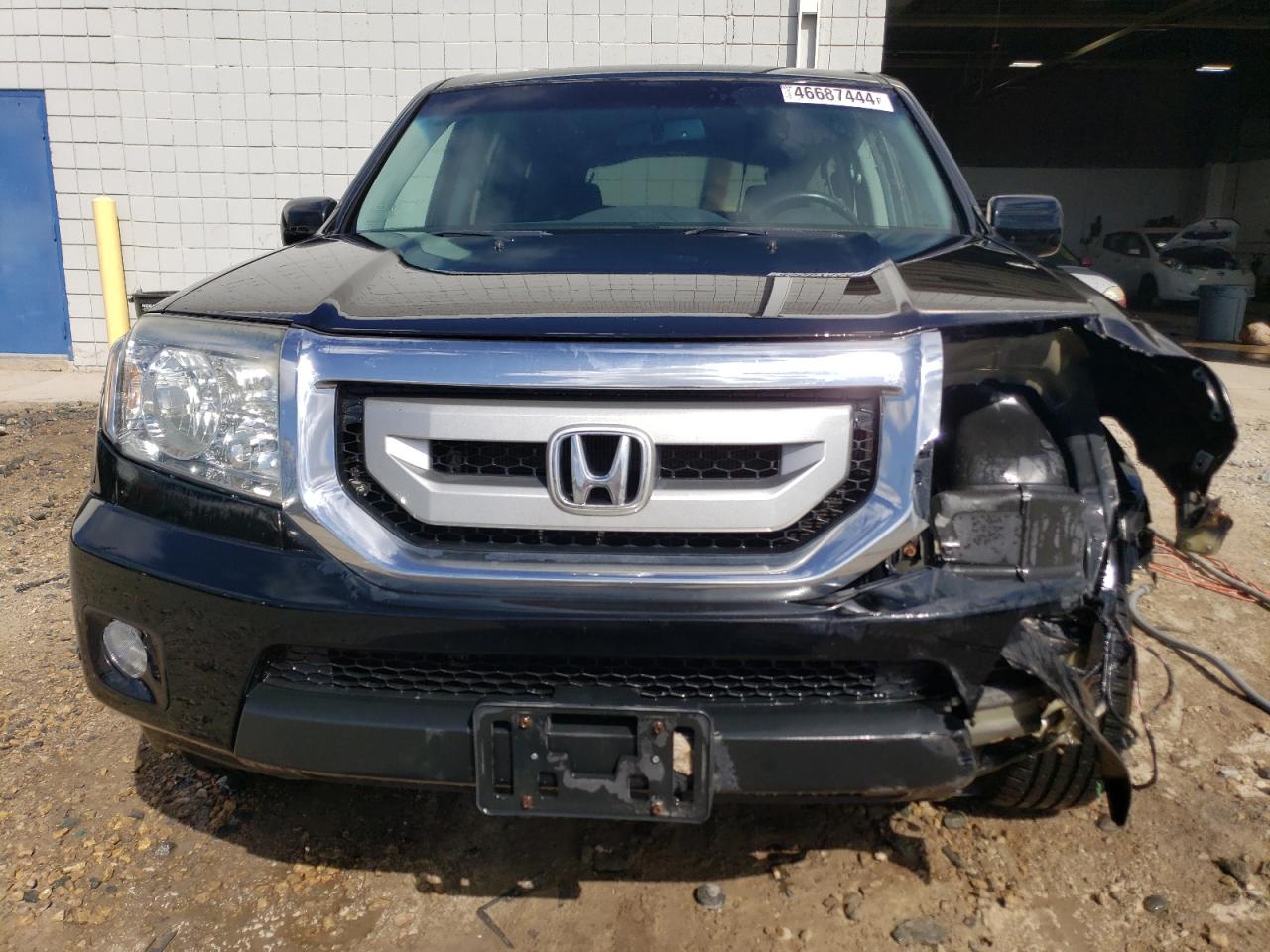 Photo 4 VIN: 5FNYF4H93BB507328 - HONDA PILOT 