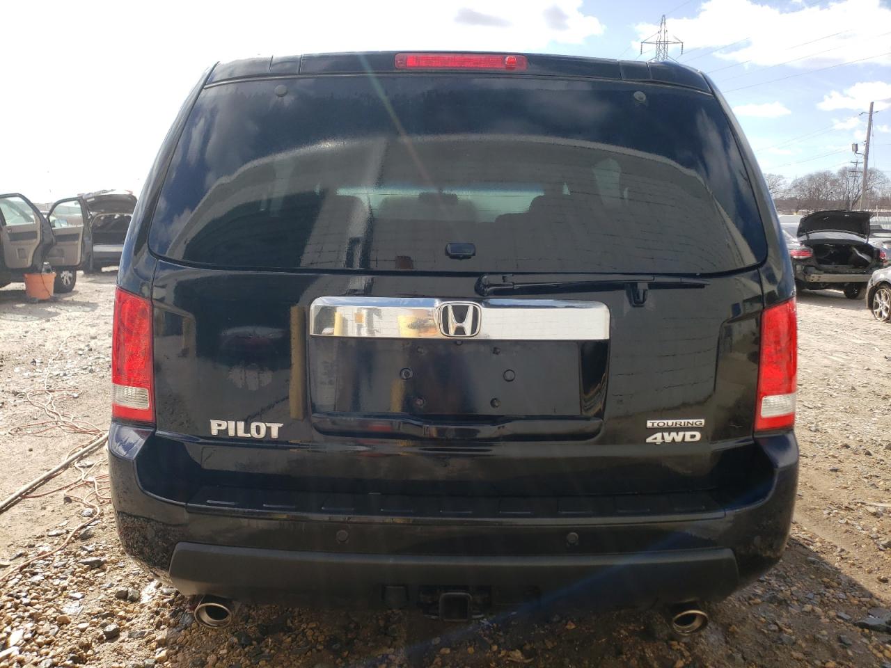 Photo 5 VIN: 5FNYF4H93BB507328 - HONDA PILOT 