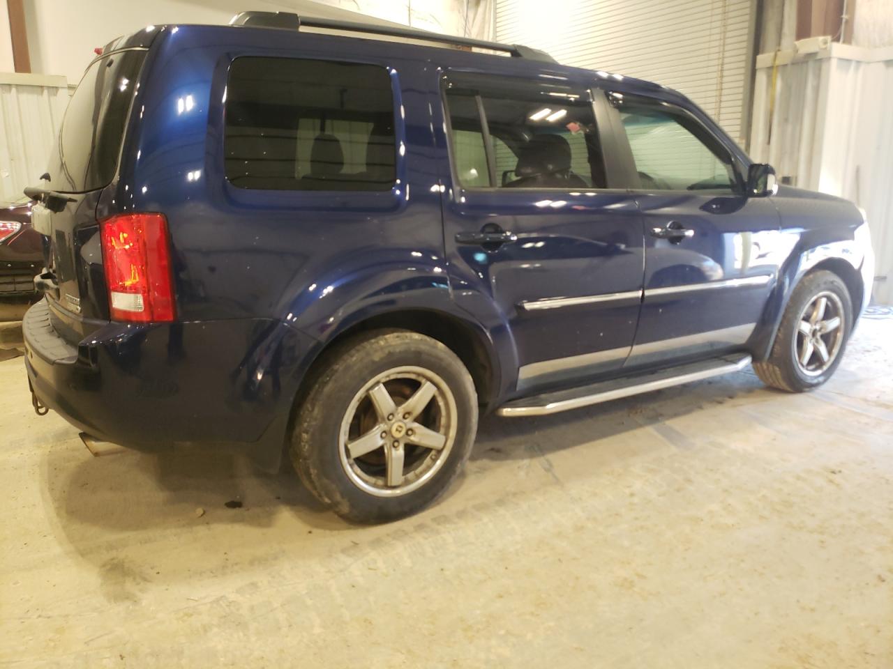 Photo 2 VIN: 5FNYF4H93EB043302 - HONDA PILOT 