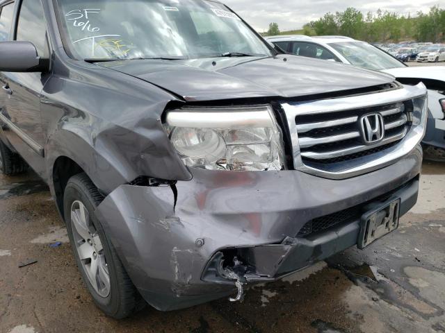 Photo 8 VIN: 5FNYF4H93FB034861 - HONDA PILOT TOUR 