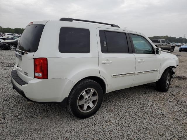 Photo 2 VIN: 5FNYF4H95BB069038 - HONDA PILOT TOUR 