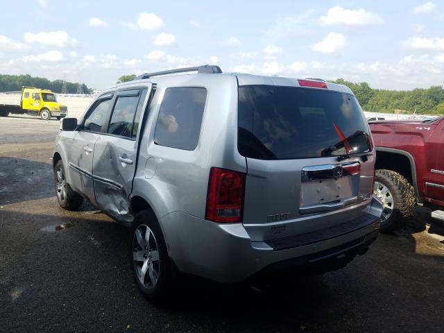 Photo 2 VIN: 5FNYF4H95CB083717 - HONDA PILOT TOUR 