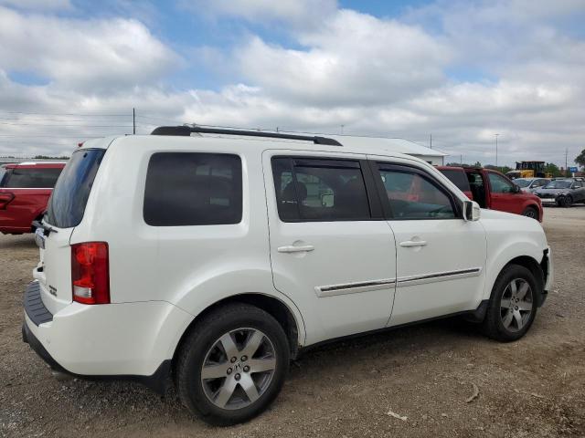 Photo 2 VIN: 5FNYF4H96CB034641 - HONDA PILOT TOUR 