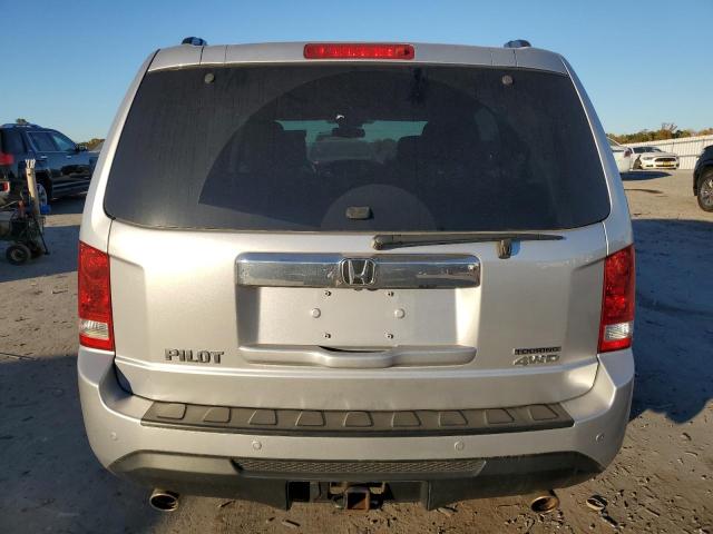 Photo 5 VIN: 5FNYF4H96FB016211 - HONDA PILOT TOUR 